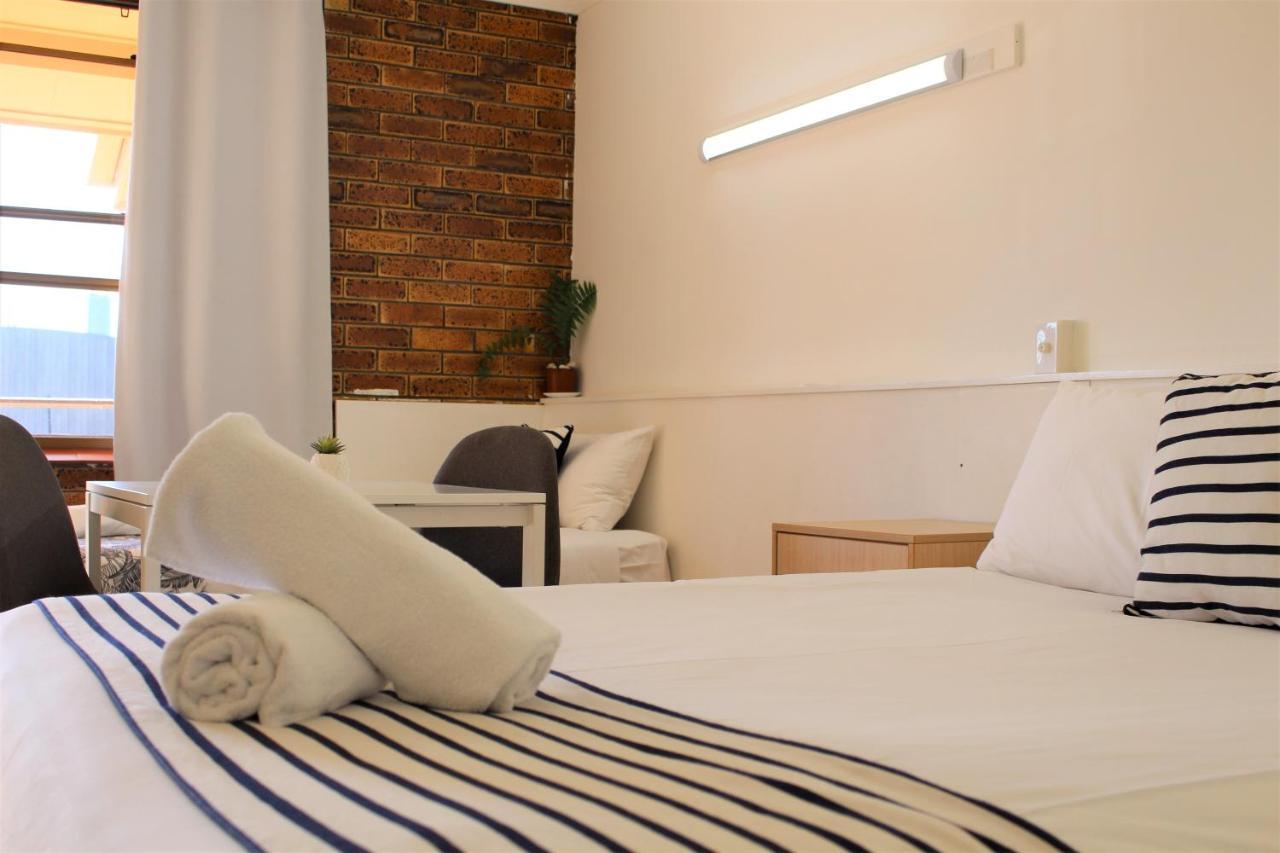 Camden Motor Inn Mermaid Beach Εξωτερικό φωτογραφία